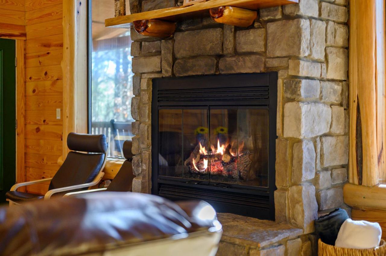 The Eastwood Spacious Retreat With 4 King En-Suites - Hot Tub - Pet-Friendly - Cozy Fire Pit - Prime Location - Multi-Family Broken Bow Buitenkant foto
