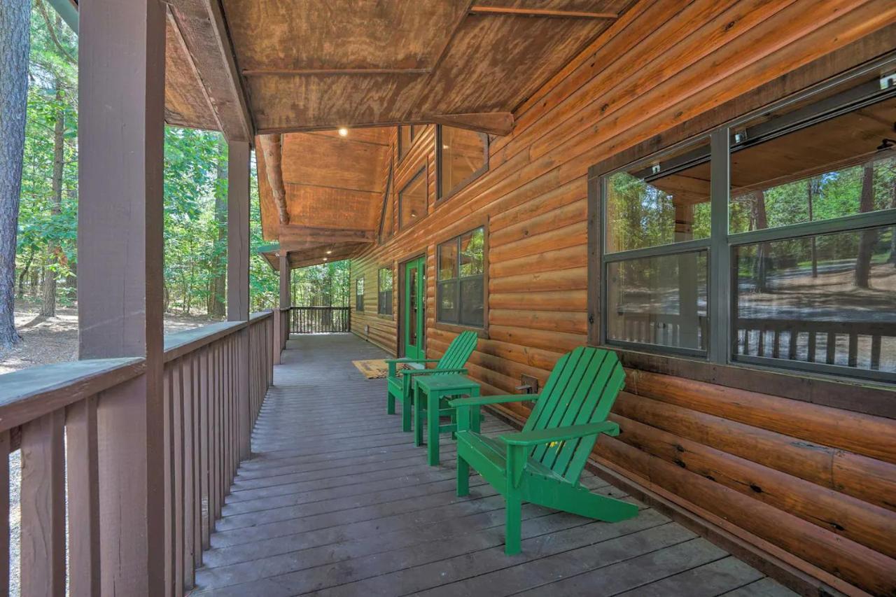 The Eastwood Spacious Retreat With 4 King En-Suites - Hot Tub - Pet-Friendly - Cozy Fire Pit - Prime Location - Multi-Family Broken Bow Buitenkant foto