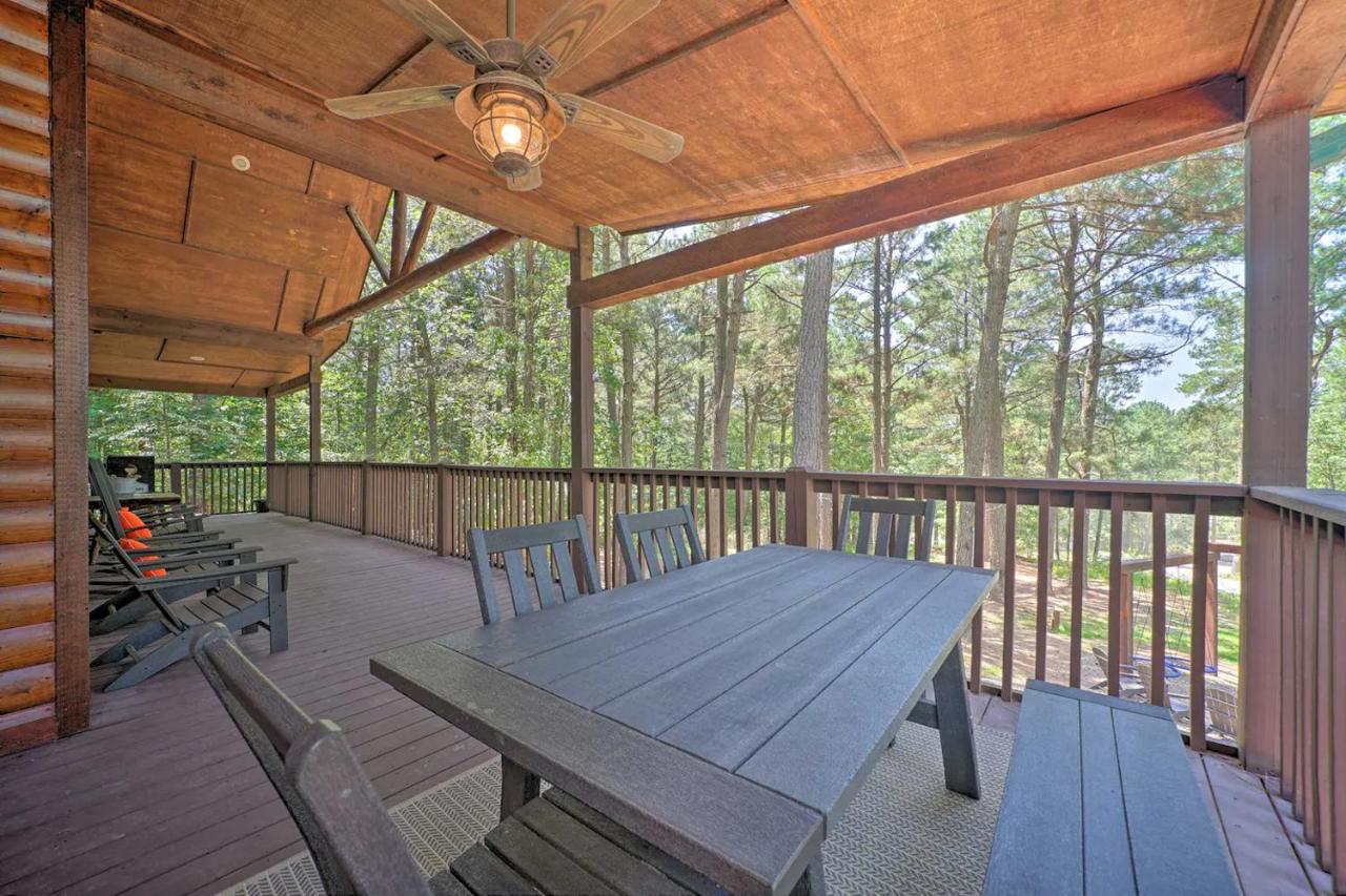 The Eastwood Spacious Retreat With 4 King En-Suites - Hot Tub - Pet-Friendly - Cozy Fire Pit - Prime Location - Multi-Family Broken Bow Buitenkant foto